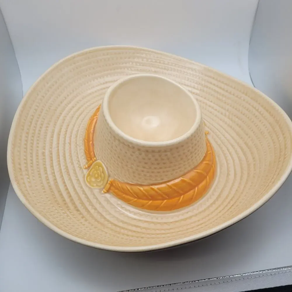 Vintage Metlox California USA Hat Sombrero Chip and Dip Dish MCM Cinco De Mayo